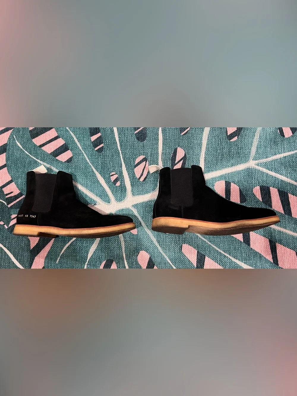 Common Projects these chelseas